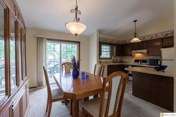 2204 Coventry Drive, Bellevue, NE 68123