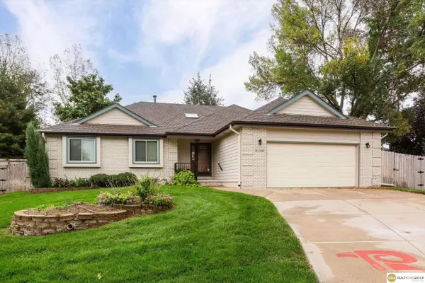 9103 Polk Circle, Omaha, NE 68127