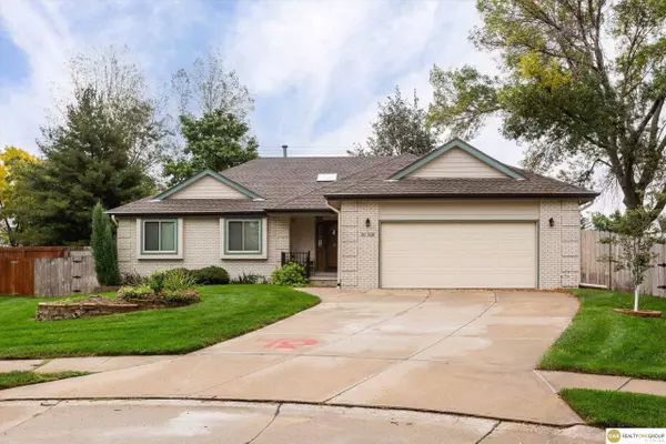 9103 Polk Circle, Omaha, NE 68127