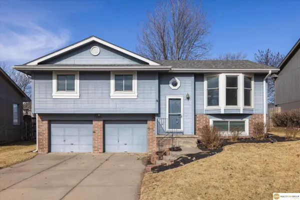 15526 Newell Street, Omaha, NE 68138