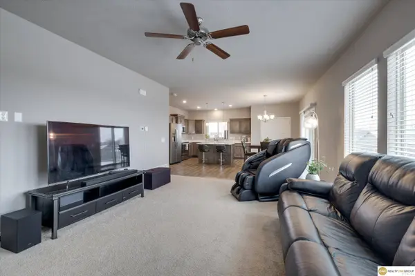 1928 Canyon Street, Bellevue, NE 68123