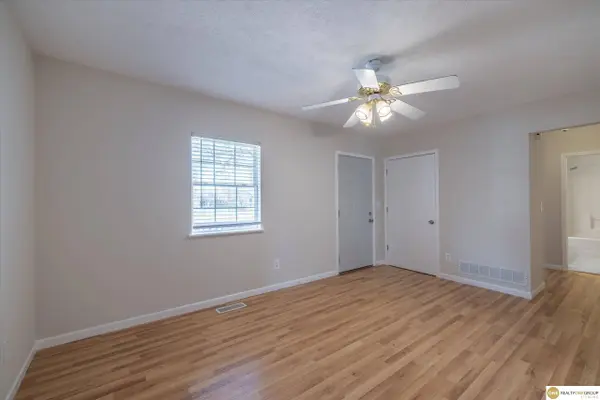 2822 Josephine Street, Bellevue, NE 68147