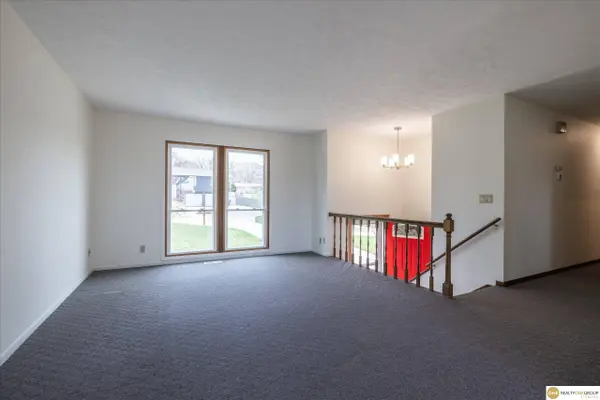 5614 N 80 Street, Omaha, NE 68134