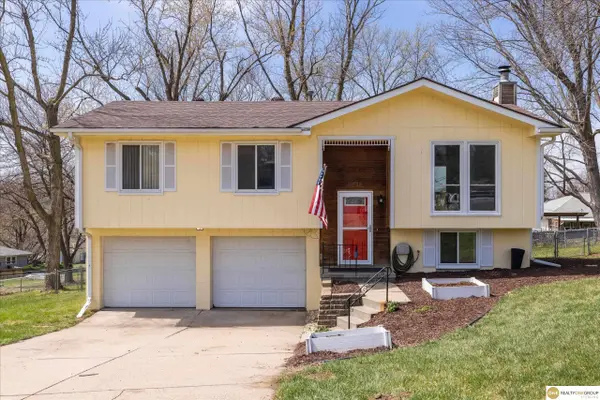 5614 N 80 Street, Omaha, NE 68134