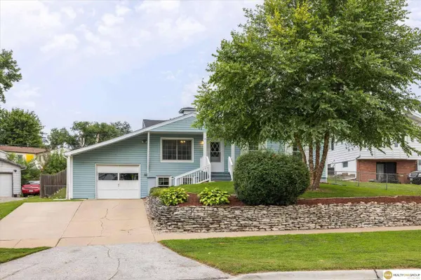 7709 S 42 ST, Bellevue, NE 68147