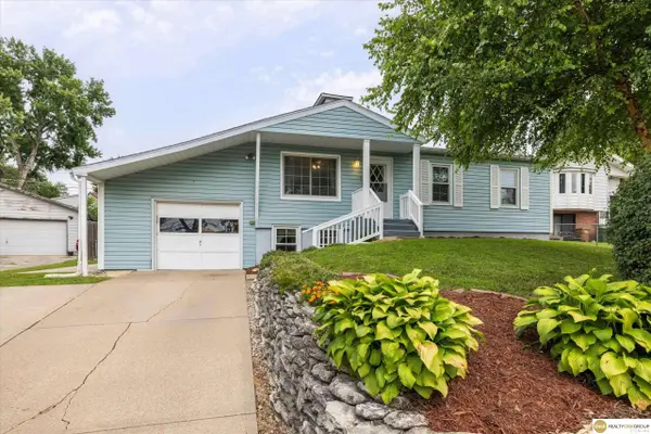 7709 S 42 ST, Bellevue, NE 68147