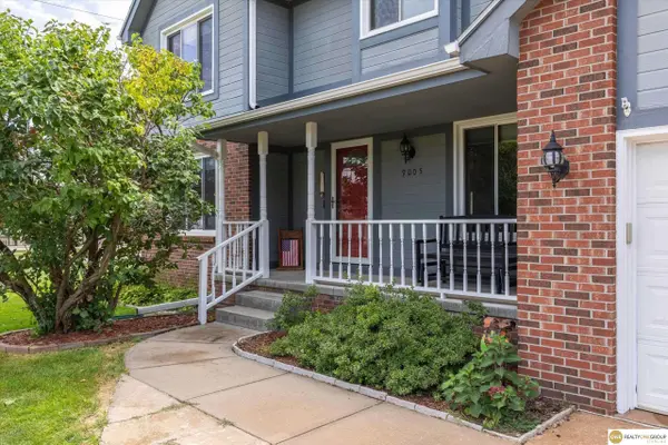 9005 Washington ST, Omaha, NE 68127