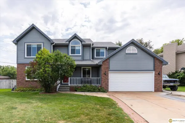 9005 Washington ST, Omaha, NE 68127