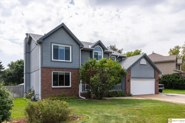 9005 Washington ST, Omaha, NE 68127