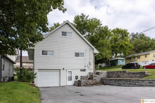 3222 S 59th ST, Omaha, NE 68106