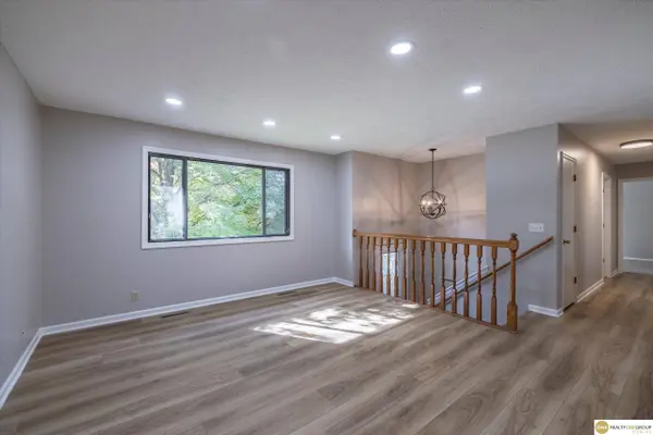 14916 Borman St ST, Omaha, NE 68138