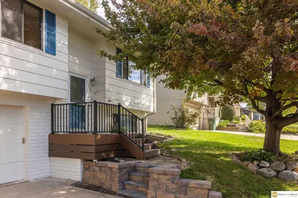 14916 Borman St ST, Omaha, NE 68138