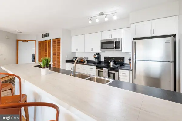 1545 Cliffs, Roseland, VA 22967