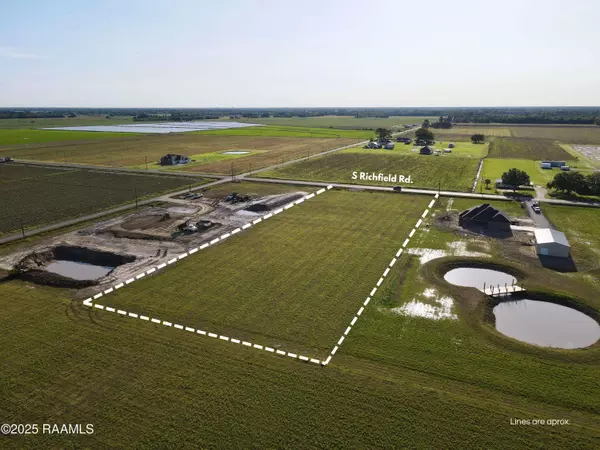 4106 S Richfield RD, Rayne, LA 70578