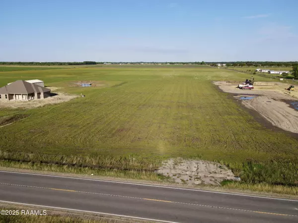 4106 S Richfield RD, Rayne, LA 70578