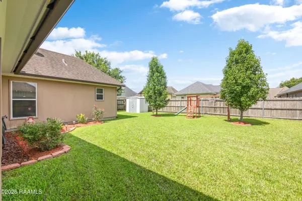 111 Silver Glen DR, Scott, LA 70583