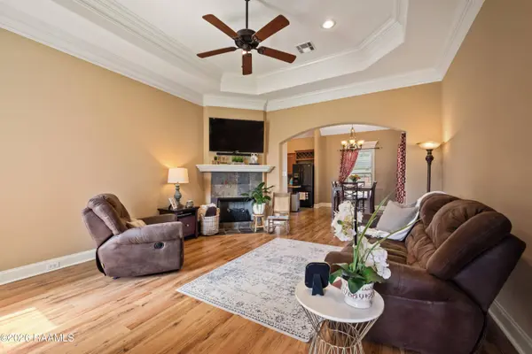 111 Silver Glen DR, Scott, LA 70583