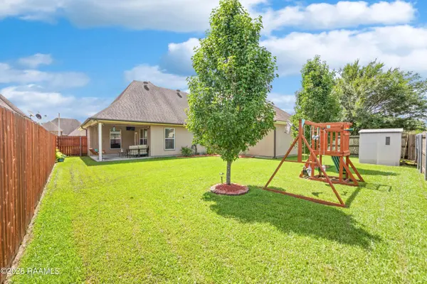 111 Silver Glen DR, Scott, LA 70583