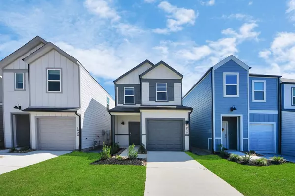 1027 Moon Drop Ln, Houston, TX 77090