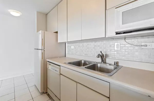 4471 Lower Honoapiilani Rd #214, Lahaina, HI 96761-9207