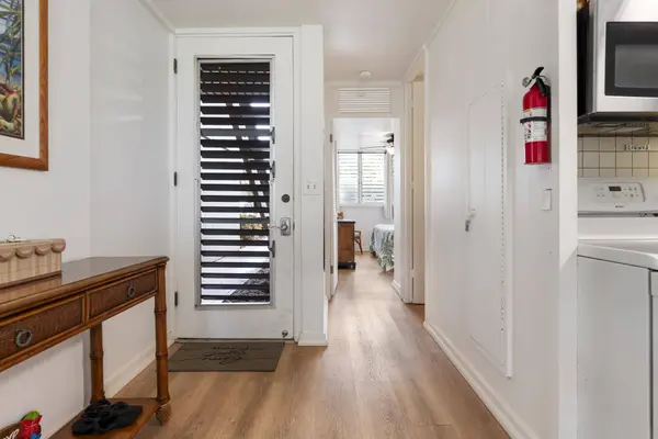 3691 Lower Honoapiilani Rd #110, Lahaina, HI 96761