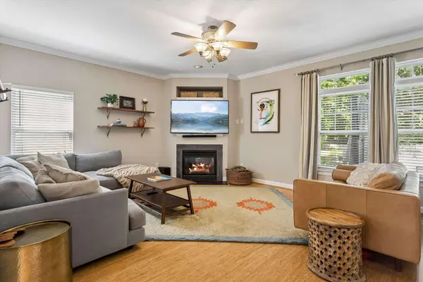 941 Oakland Ave, Virginia Beach, VA 23451-3981