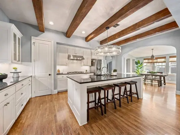 2304 Cardinal Boulevard, Carrollton, TX 75010