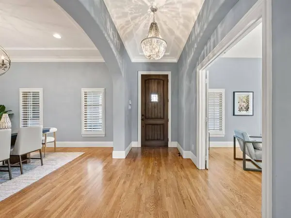 2304 Cardinal Boulevard, Carrollton, TX 75010