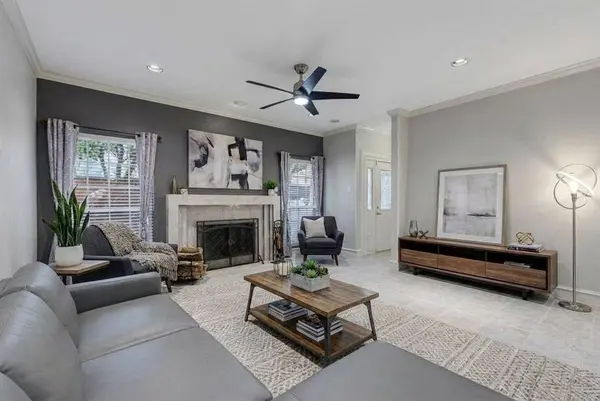 4050 Frankford Road #804, Dallas, TX 75287