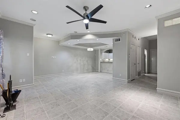 4050 Frankford Road #804, Dallas, TX 75287
