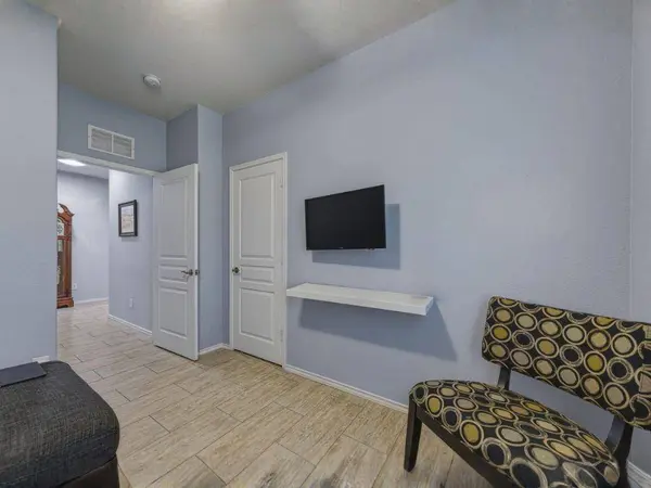 2204 Cane Hill Drive, Frisco, TX 75036