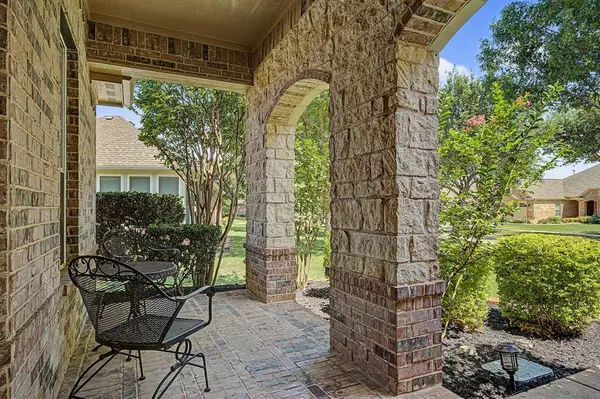 624 Burnswick Isles Way, Frisco, TX 75036