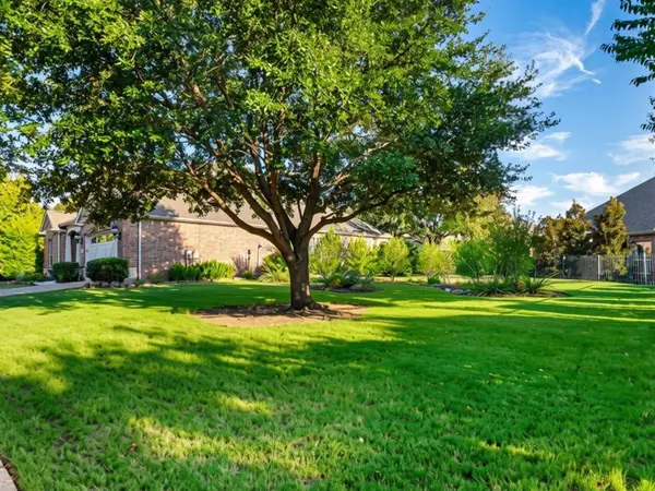 7122 Lake Mead Court, Frisco, TX 75036