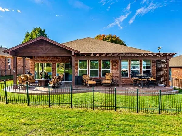 1880 Overwood Drive, Frisco, TX 75036