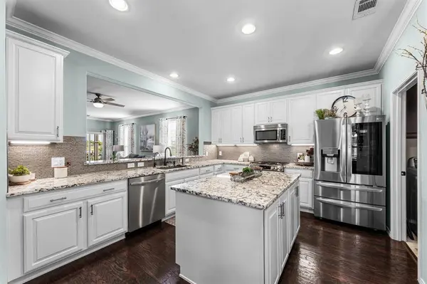 1880 Overwood Drive, Frisco, TX 75036