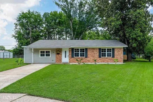 1418 S Jonquil Street, Bossier City, LA 71112
