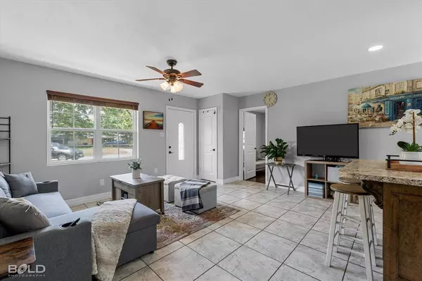 1418 S Jonquil Street, Bossier City, LA 71112