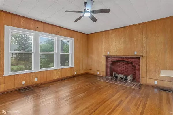 244 Forest Avenue, Shreveport, LA 71104