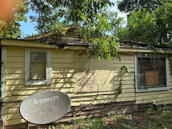 1417 Oakdale Street, Shreveport, LA 71108