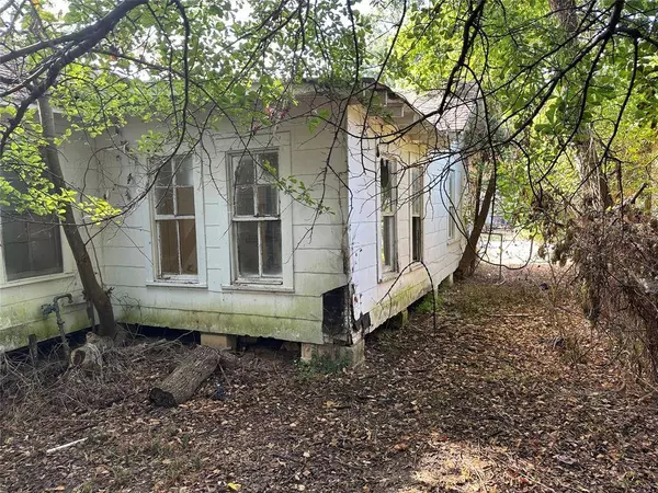 2948 Desoto Street, Shreveport, LA 71109