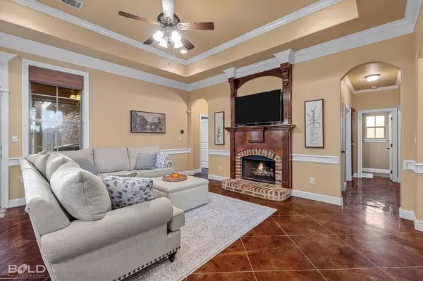 608 Jade Circle, Haughton, LA 71037