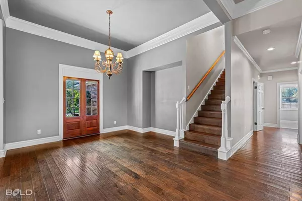 6021 Parliament Drive, Bossier City, LA 71111