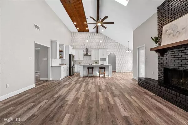 333 Greenacres Boulevard, Bossier City, LA 71111