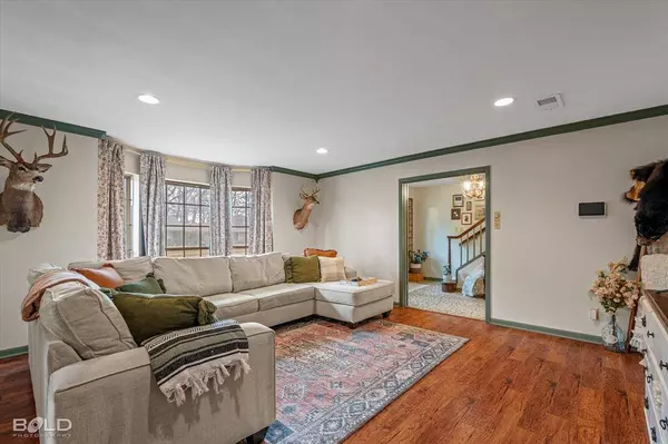 521 Dunmoreland Drive, Shreveport, LA 71106