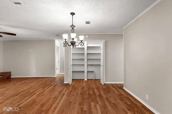 3921 Leilani Circle, Shreveport, LA 71107