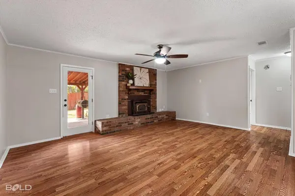 3921 Leilani Circle, Shreveport, LA 71107
