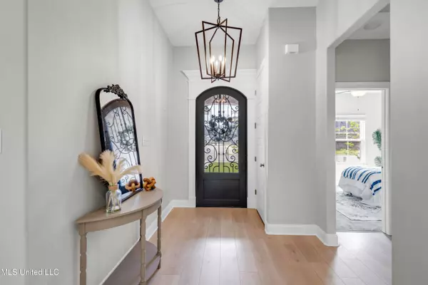 6253 Cypress Lane, Biloxi, MS 39532