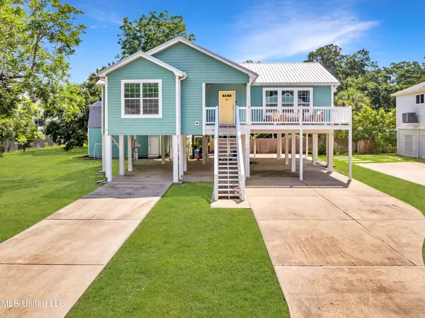 112 Vista Drive, Pass Christian, MS 39571