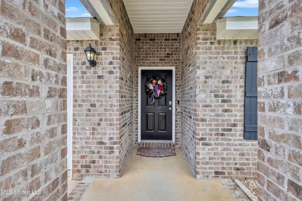 10107 Woodbury Drive, Gulfport, MS 39503