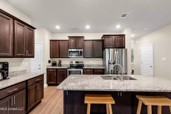 10522 Sweet Bay Drive, Gulfport, MS 39503